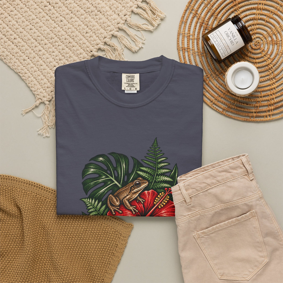 Coqui y Flor de Maga Premium Garment-Dyed Tee
