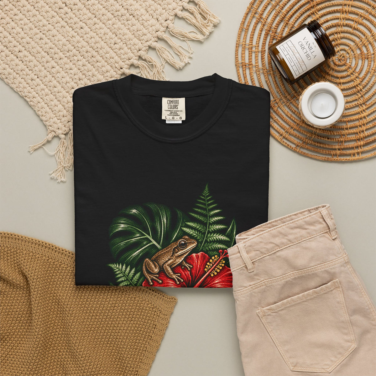 Coqui y Flor de Maga Premium Garment-Dyed Tee